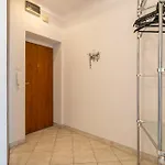 Spodek 2-bedroom By Bookinghost Daire Katoviçe