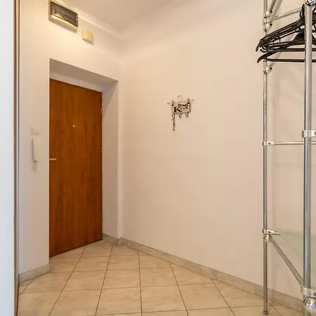 Spodek 2-bedroom By Bookinghost Апартаменты Катовице