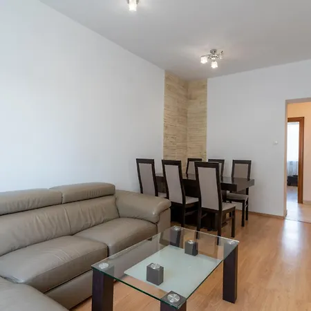 Appartamento Spodek 2-bedroom By Bookinghost Katowice