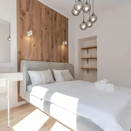 Spodek 2-bedroom By Bookinghost Katowice