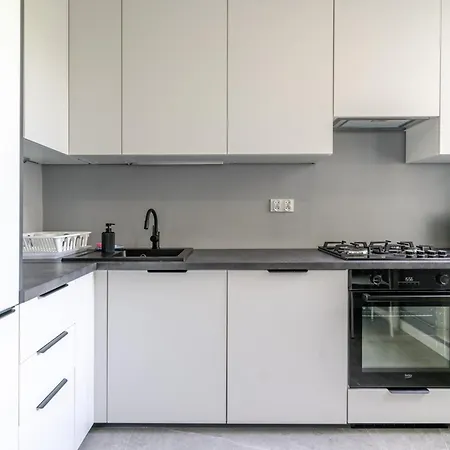 Spodek 2-bedroom By Bookinghost * Katowice