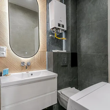 Spodek 2-bedroom By Bookinghost Appartamento *