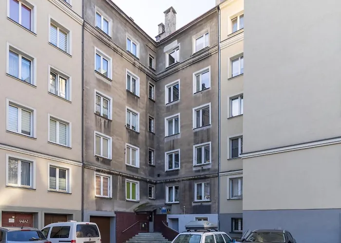 דירה Spodek 2-bedroom By Bookinghost